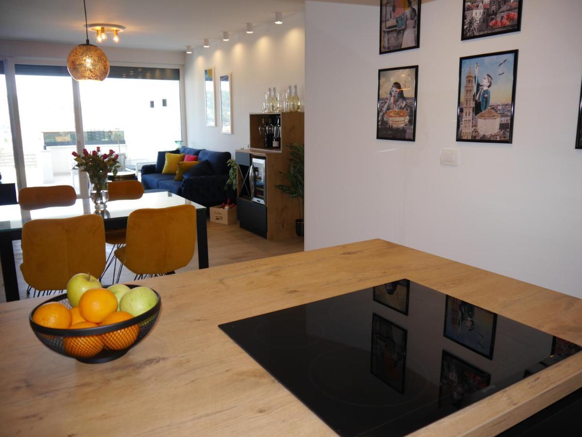 Apartment "Mon Ami" Трогір Екстер'єр фото