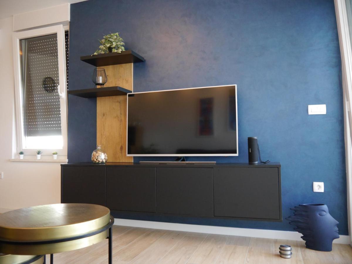 Apartment "Mon Ami" Трогір Екстер'єр фото